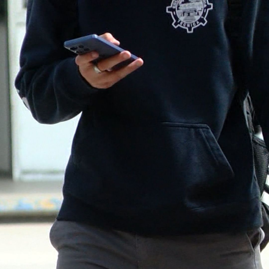 Baja California Restringirá Celulares y Tabletas en Primarias y Secundarias